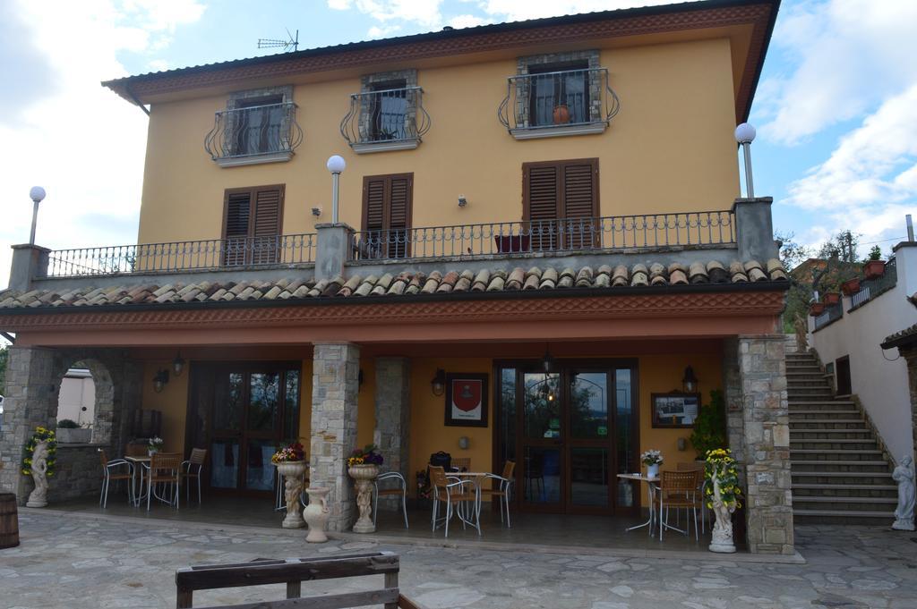 Villa Tre Colli Agri B&B أريانو إربينو المظهر الخارجي الصورة