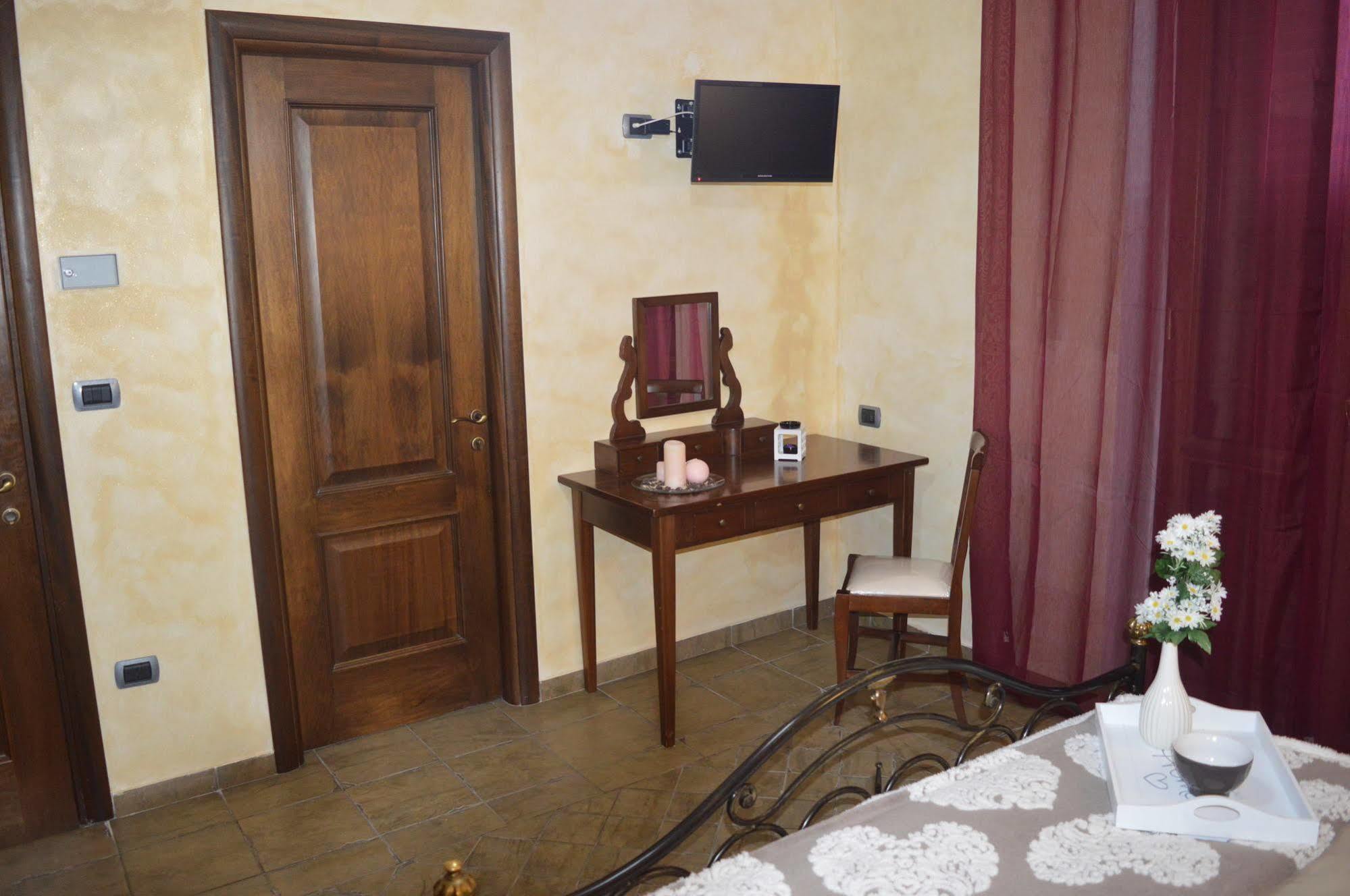 Villa Tre Colli Agri B&B أريانو إربينو المظهر الخارجي الصورة